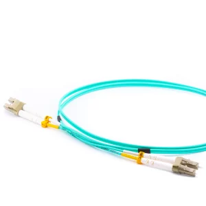 patchcord/ conectica fibra optica Multimode OM3 pentru retele IT