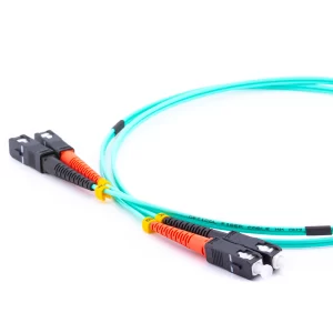 patchcord/ conectica fibra optica Multimode OM3 pentru retele IT