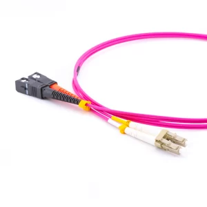 patchcord/ conectica fibra optica Multimode OM4 pentru retele IT