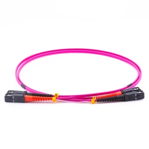 patchcord/ conectica fibra optica Multimode OM4 pentru retele IT